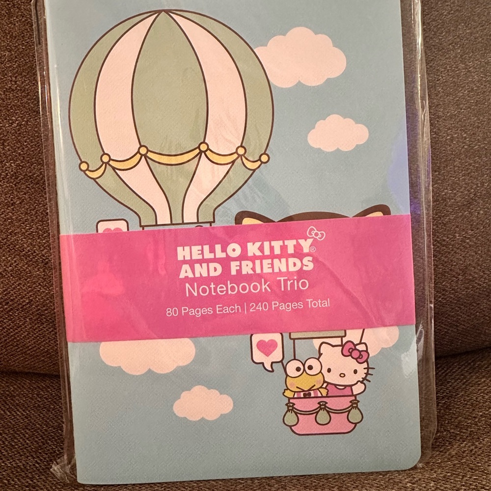 Hello Kitty and Friends Notebook Trio